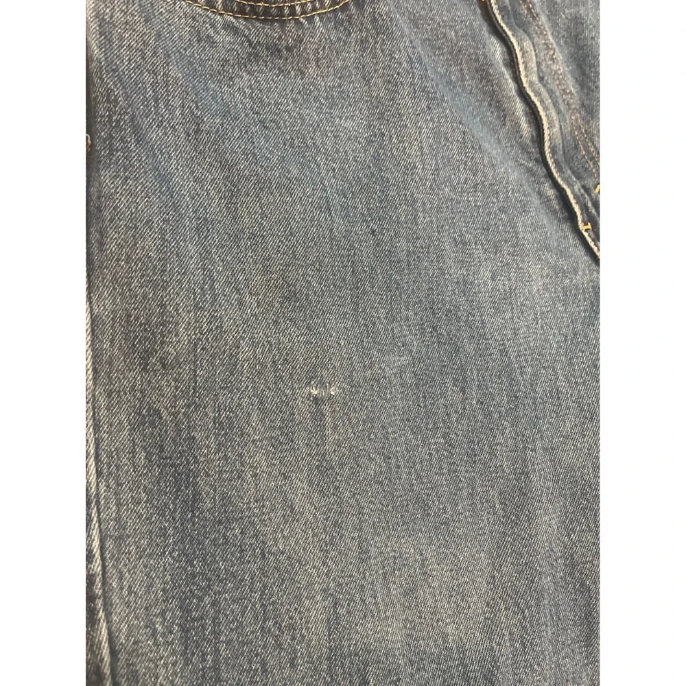 Levis levi 550